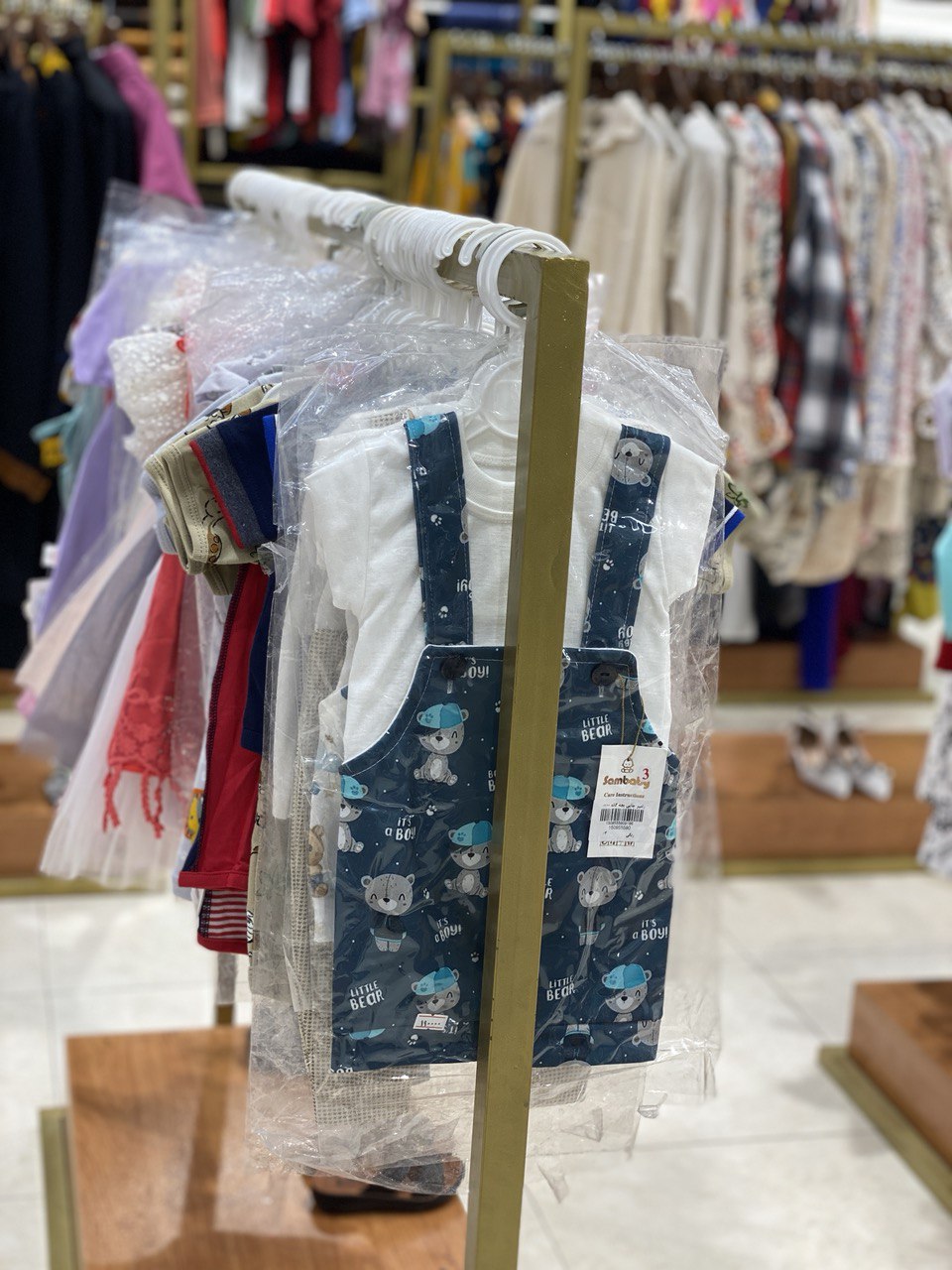 پوشاک نوزاد