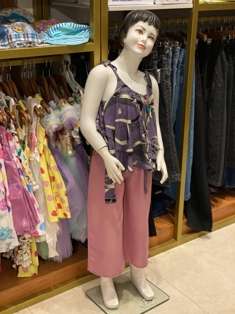 پوشاک دخترانه